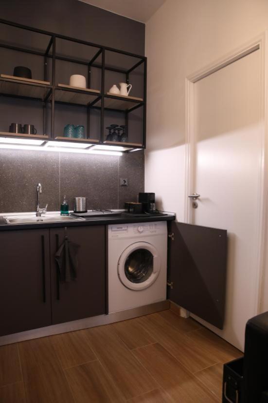 Super Stylish Apartments In The Heart Of Athens! Eksteriør bilde
